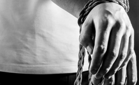 Lutter contre le mensonge